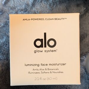 Alo glow system luminizing face moisturizer 2.0 fl.oz 60mL
